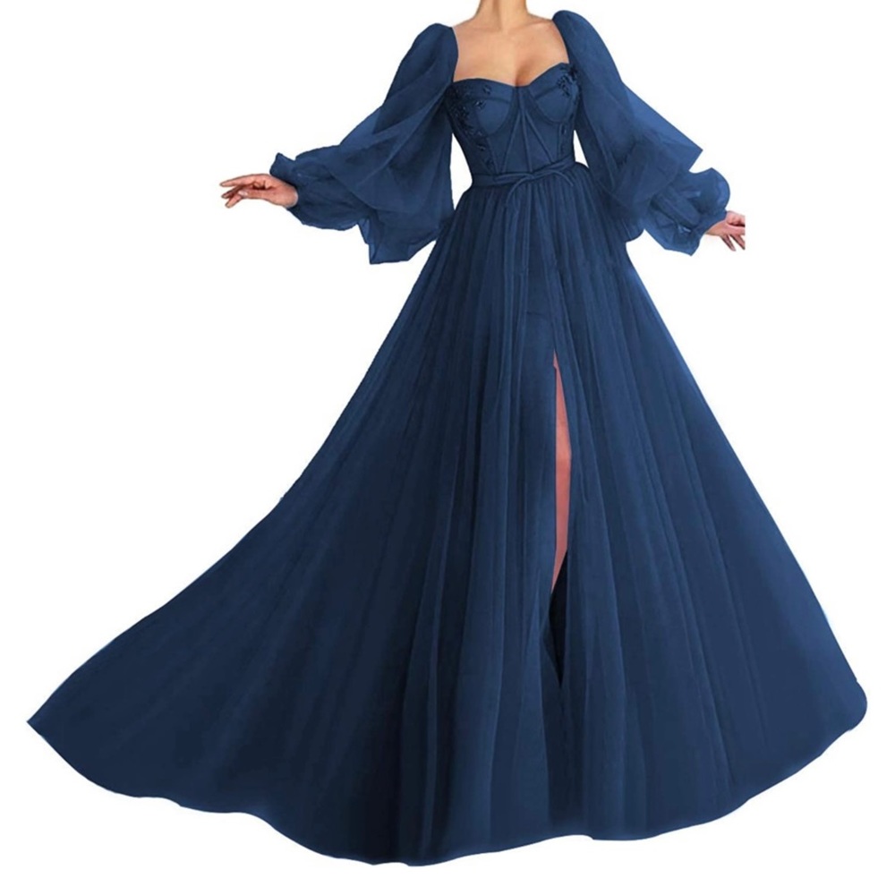 Navy Puffy Sleeve Sweetheart Tulle Gown with Split
